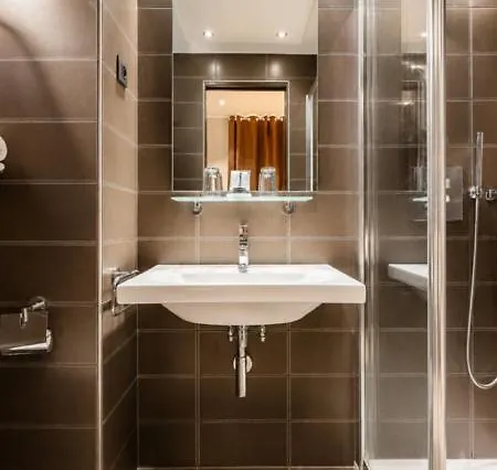 L'adresse Hotel 3*