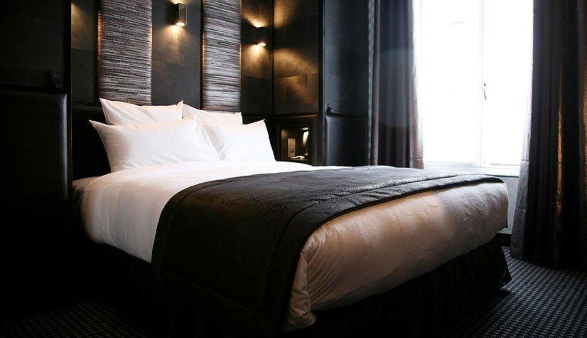 Hotel L'adresse Parigi