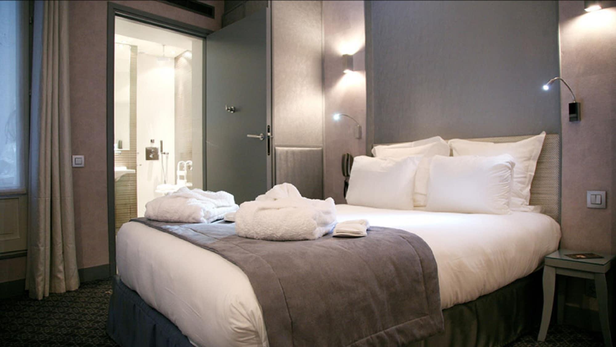 Hotel L'adresse Parigi