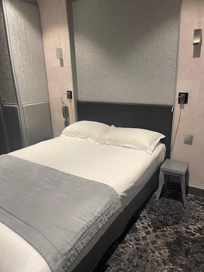 L'adresse Hotel Parigi
